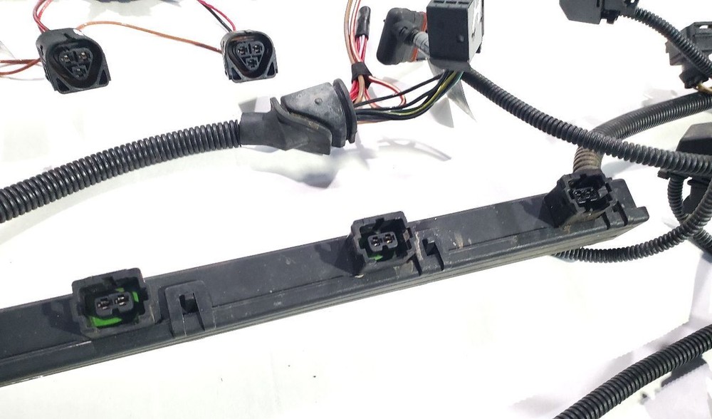 2003 BMW Z4 OEM 3.0L Engine Harness