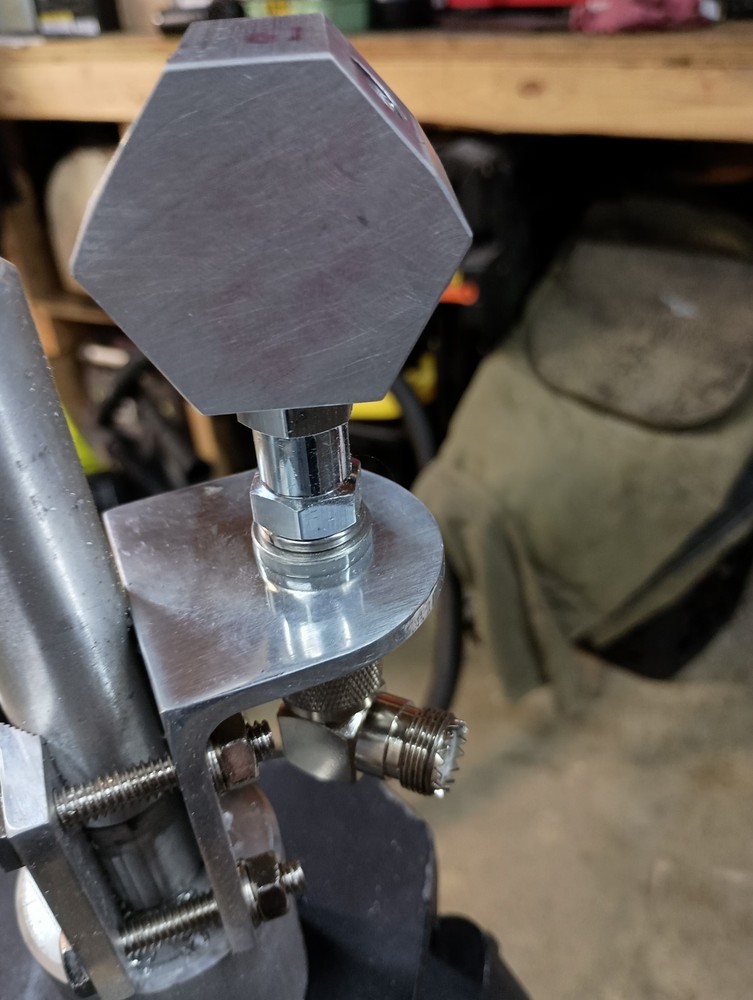 Dual Element Hex Antenna Mount.