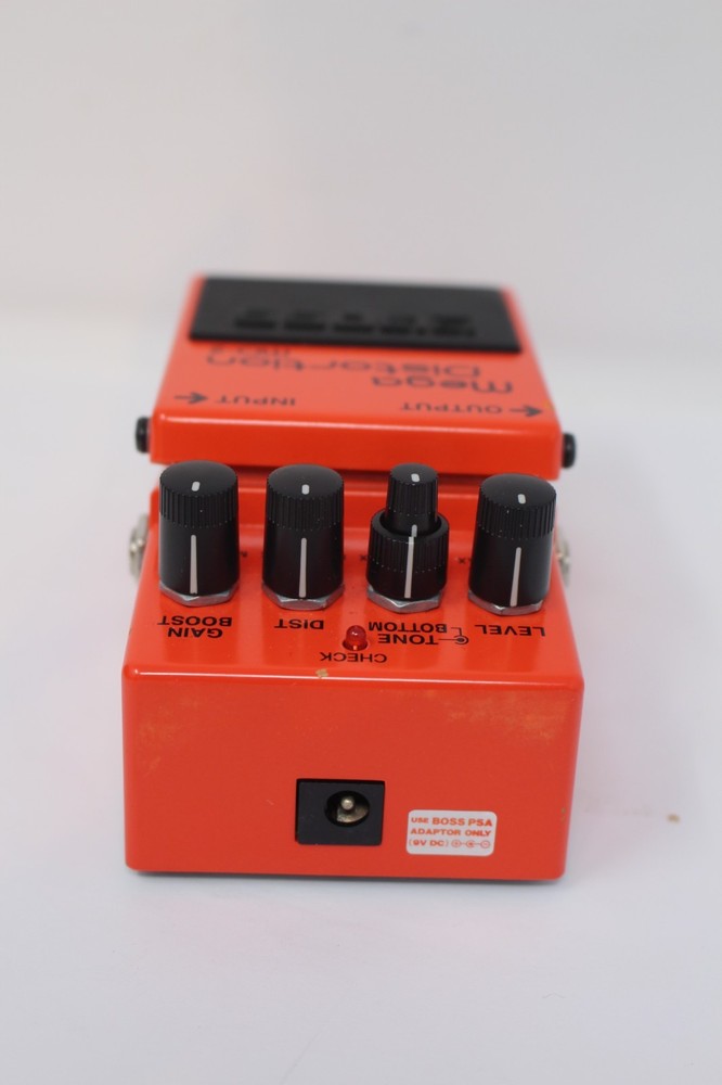Boss MD-2 Mega Distortion Guitar Effect Pedal