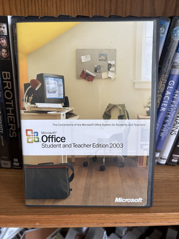Microsoft Office 2003 Student & Teacher Edition – Complete w/ Disc UNTESTED