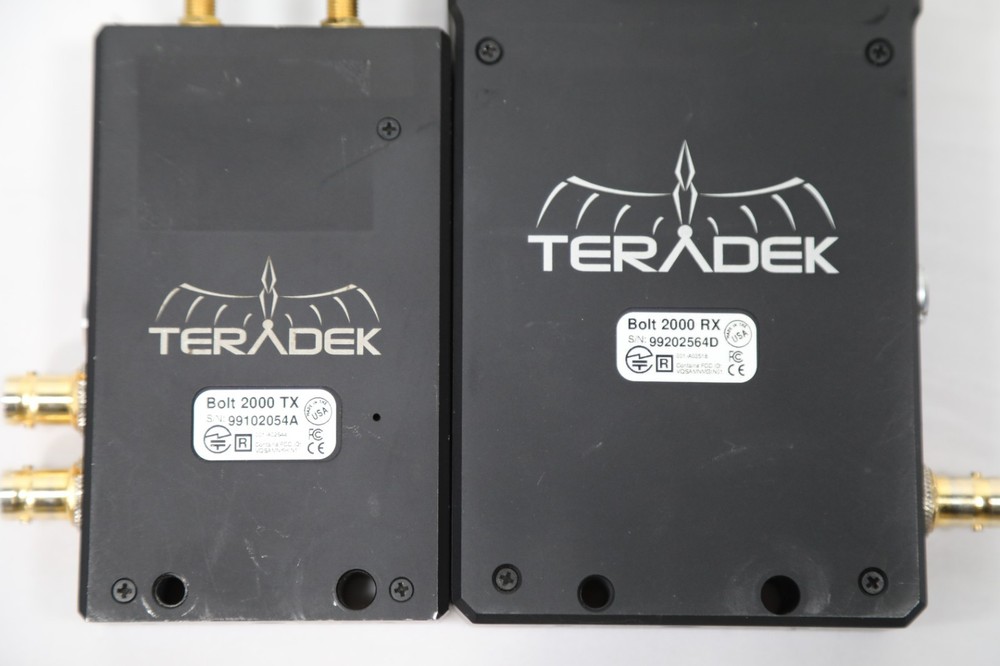 Teradek Bolt Pro 2000 SDI/HDMI Wireless Video System with Antenna Array