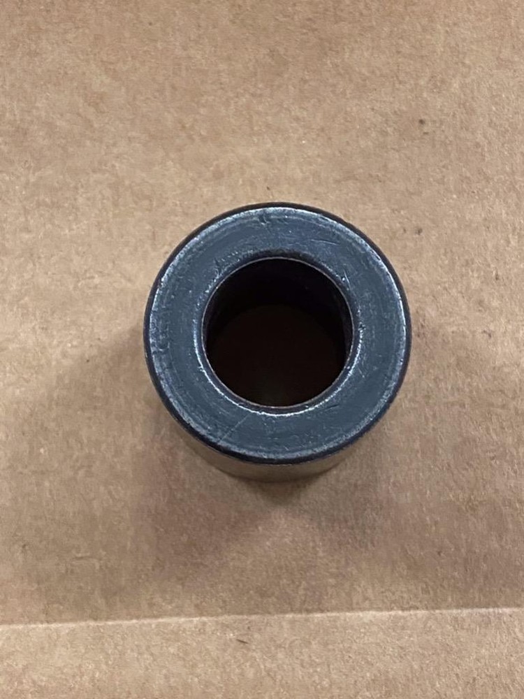 GREENLEE HYDRAULIC KNOCKOUT PUNCH SPACER (1925AA) USED.