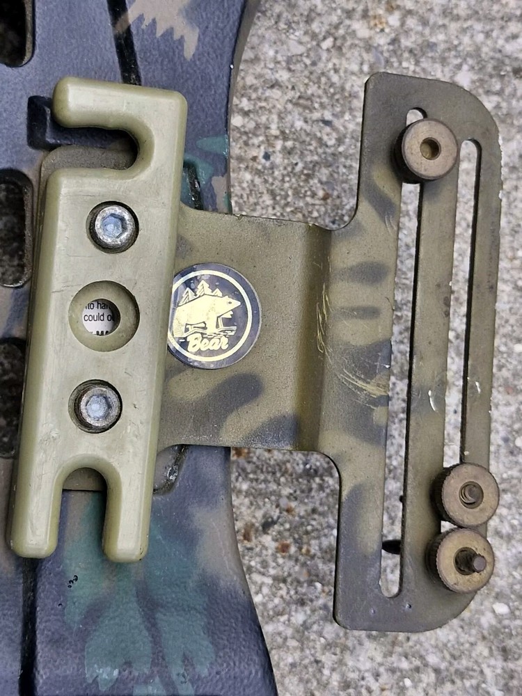 PSE Compound Bow Game Sport series Lightning-Flite 2