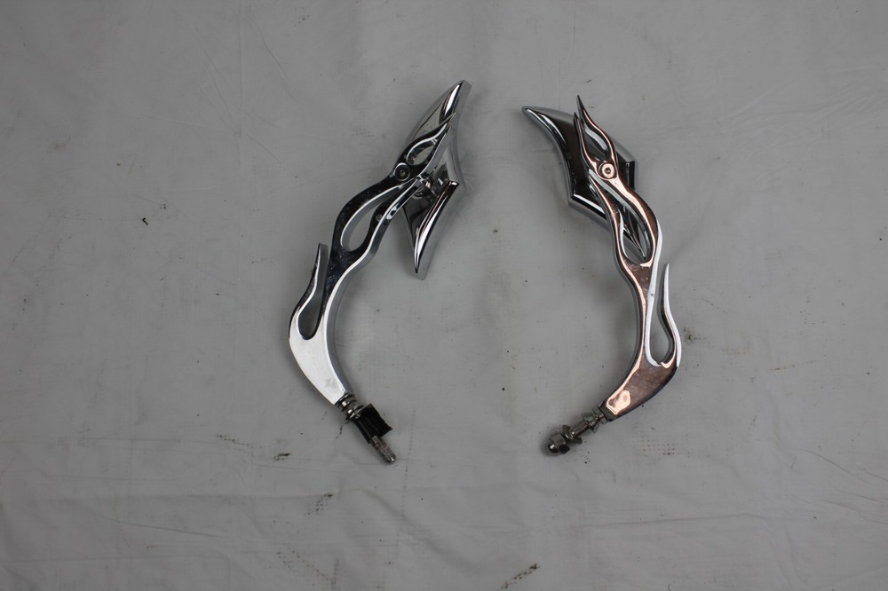 UNIVERSAL 10MM 10 MM MOTORCYCLE FLAME MIRRORS