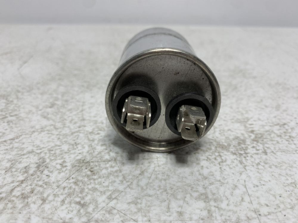 Protech 43-25136-08 Capacitor 15uF 370VAC Round