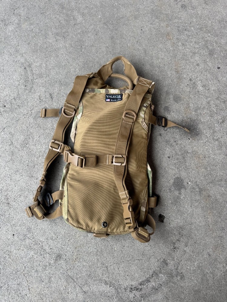 VALKOR Multicam Day Pack w/ 3L Source Hydration System