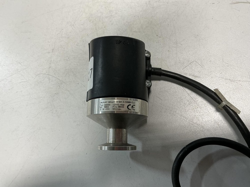 LEYBOLD DI2000 Transducer Used #146327