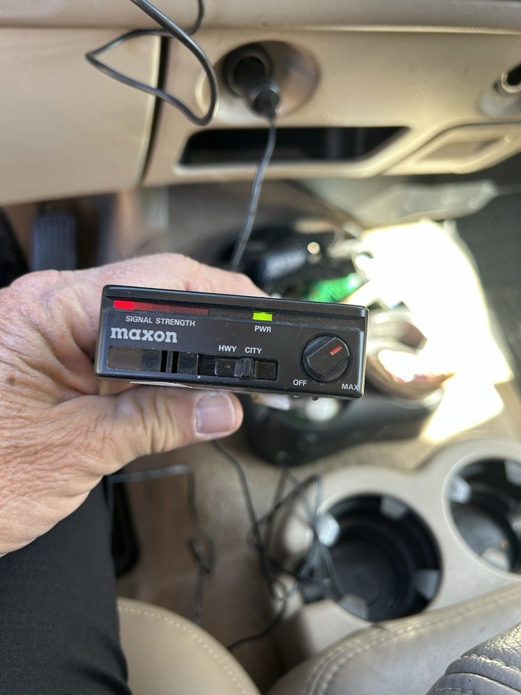 Maxon RD-20 Radar Detector-Operation and Sound Tested Well!!!