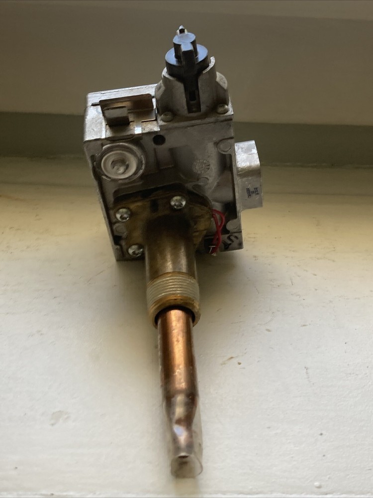 Ap14270L – 1 Natural Gas Control Valve White Roger’s