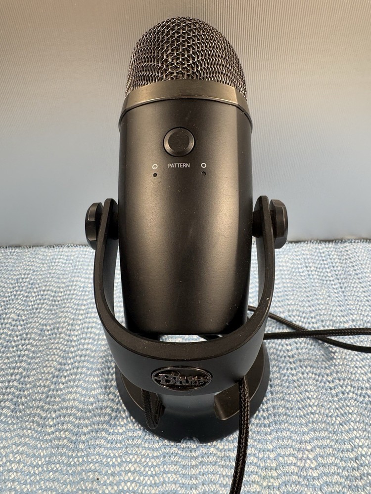 Blue A00136 Nano USB Microphone