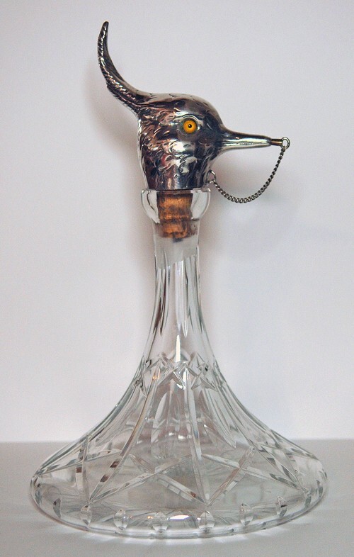 CRYSTAL SHIP'S / CAPTAIN'S DECANTER DECORATIVE PATTERN SILVER BIRD STOPPER