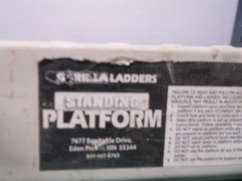 Gorilla Ladders Standing Platform. Heavy Duty Platform for Ladders