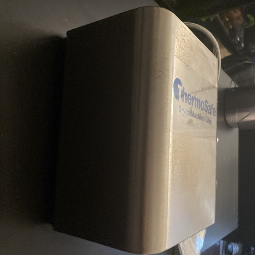 ThermoSafe Dry Ice Machine-Ultra