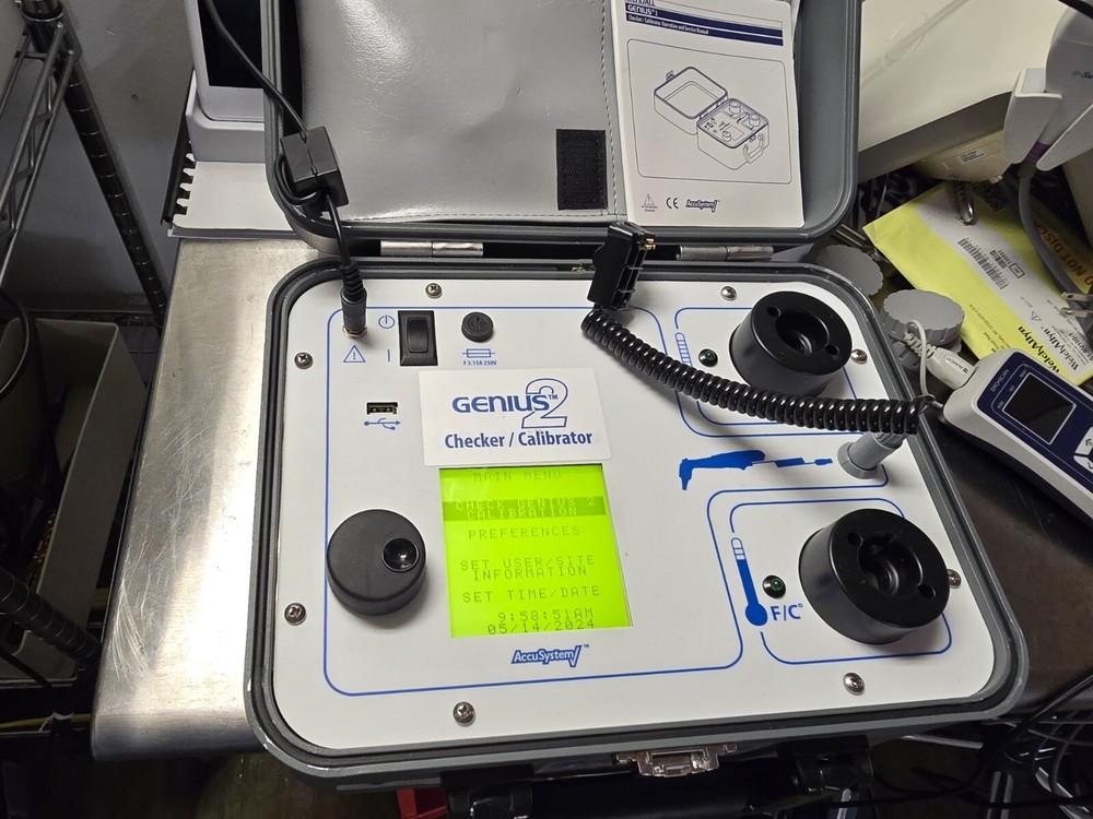 KENDALL Genius 2 Checker/Calibrator as Pictured Working Nice Condition