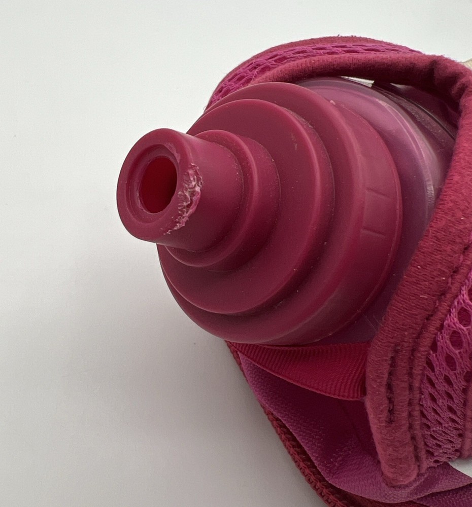Nathan SpeedDraw Plus Pink Handheld Hydration Flask With Adjustable Strap
