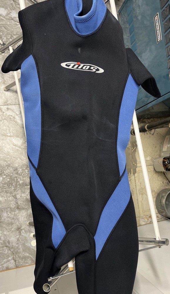 Tilos Children’s Wetsuit Size 12