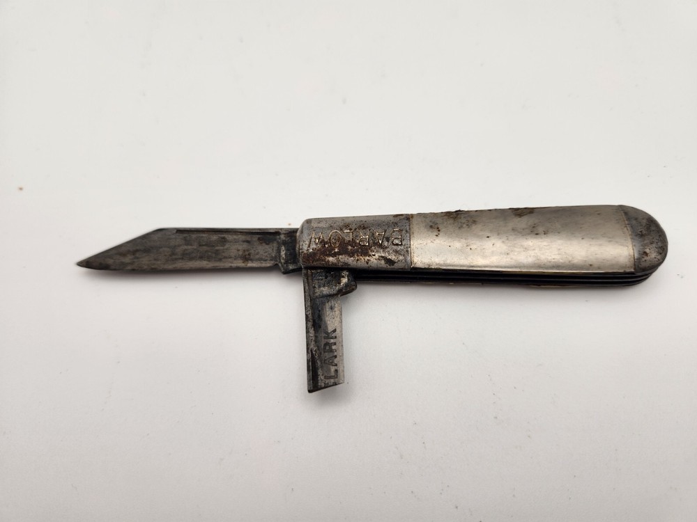 Vintage Barlow Wild Bill Knife.