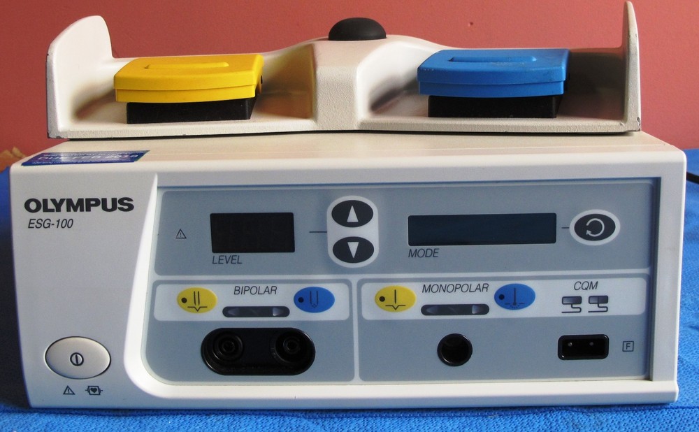 Olympus ESG-100 ESU Generator With Foot Switch 2012