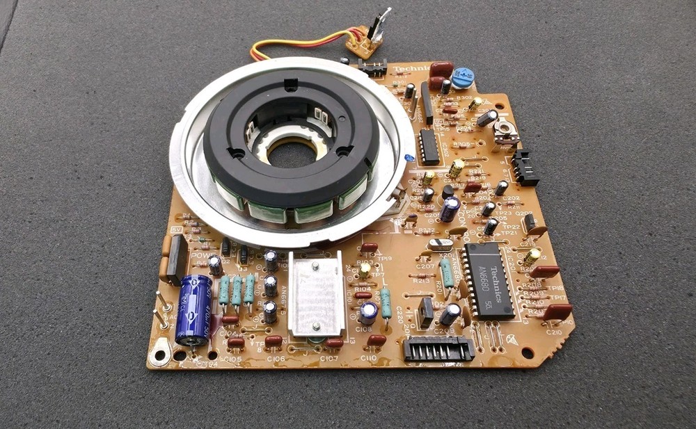 Technics sl1200, sl1210 mk2. Main pcb/motor
