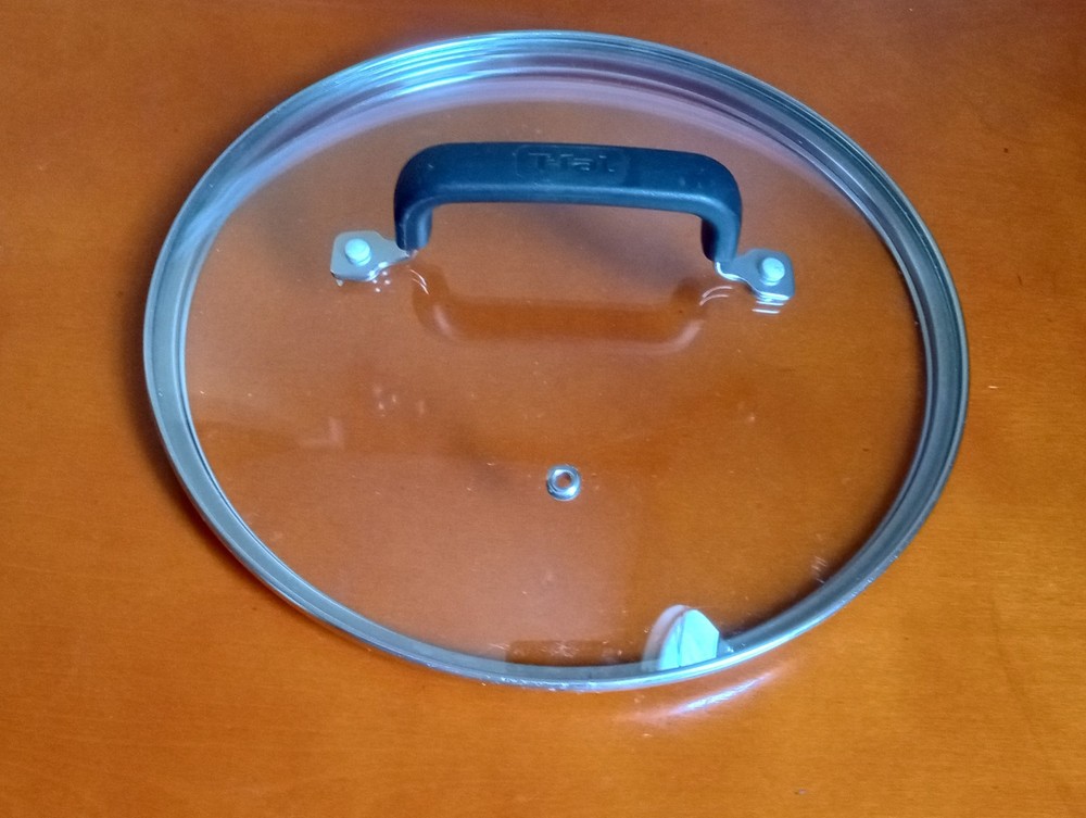 T-FAL Replacement Glass Lid, Outer Rim 10", Rectangular Handle, Vented
