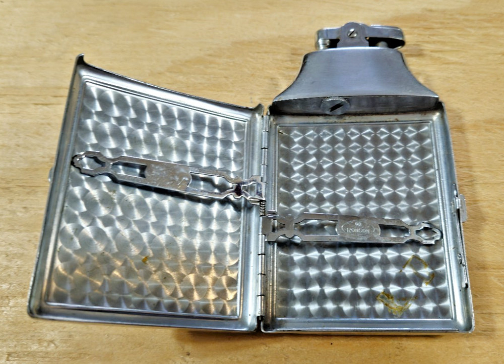 Vintage Ronson Mastercase Cigarette Case Lighter Combo UNTESTED silver metal