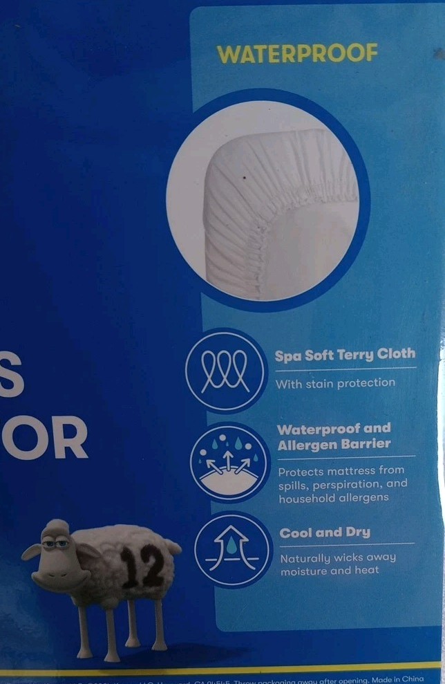 Serta Full Plush Mattress Protector Waterproof 54" X 75"