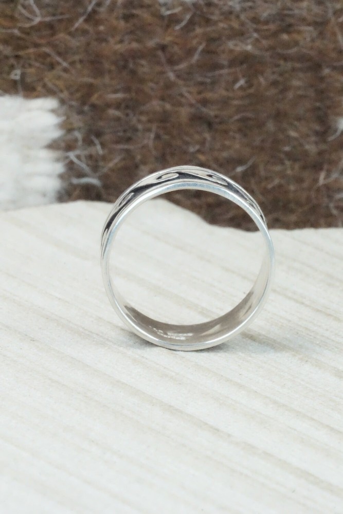 Sterling Silver Ring - Rosita Singer - Size 12