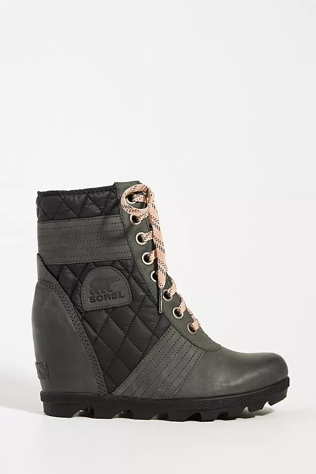 SOREL Lexie Wedge Boot Size 7 US