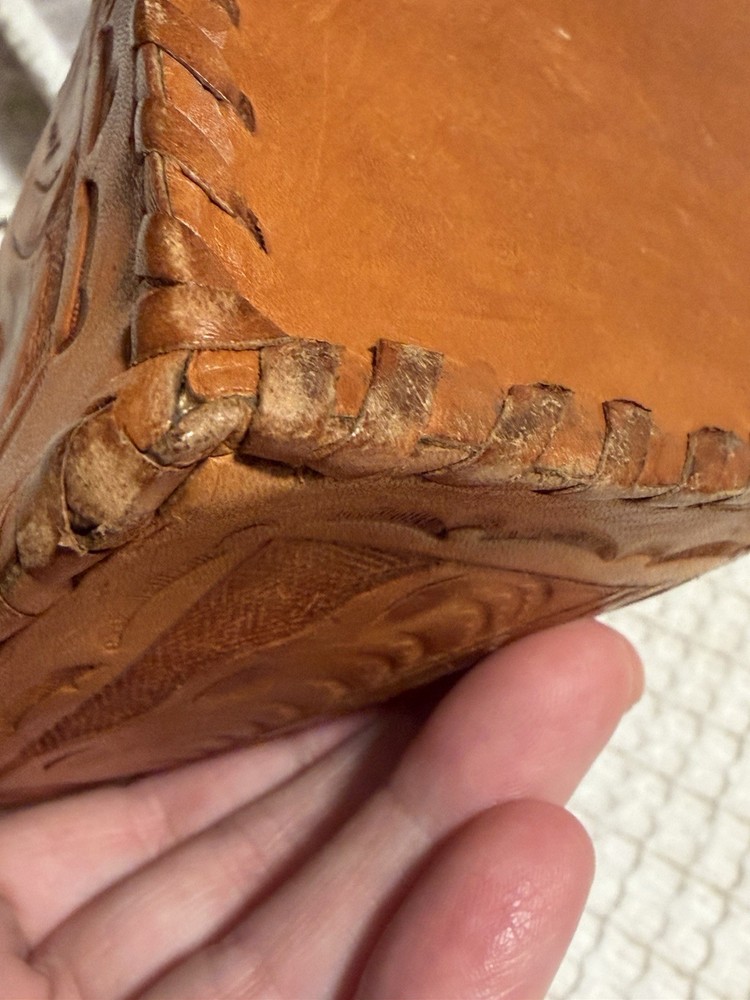 Hand Tooled Leather Purse: Vintage