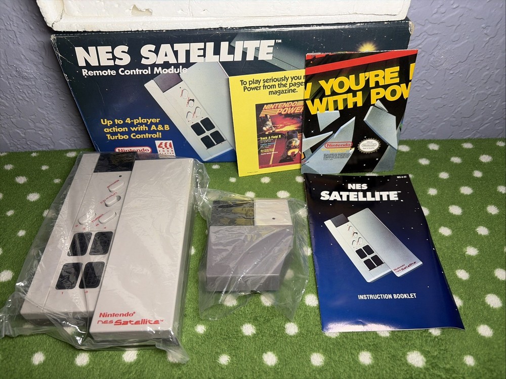 NES Satellite Remote Control Module Nintendo Complete CIB Box Styrofoam Untested