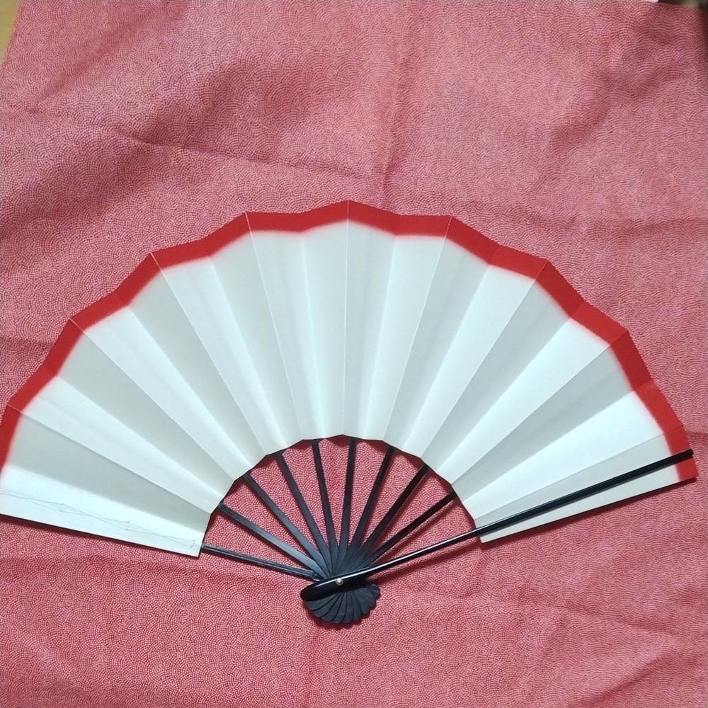 Folding Sensu Fan dance Maisen