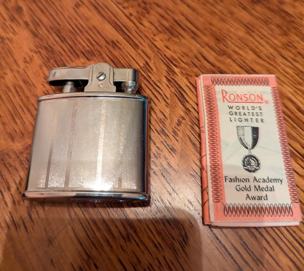 Vintage Ronson Lighter