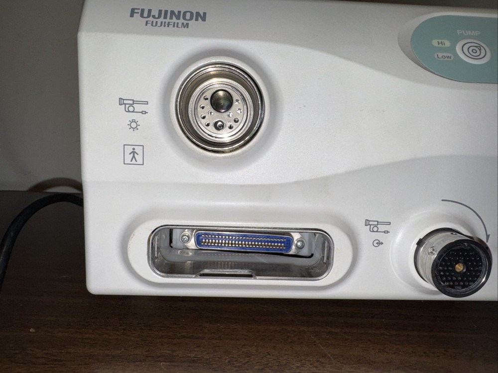 Fujinon EPX-2500 HD processor with keyboard & Manual Fujifilm Endoscopy