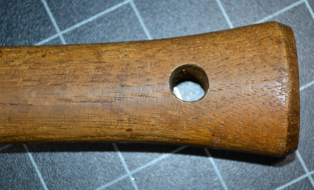 INGERSOLL "XV" - 3 1/2# - DOUBLE BIT AXE