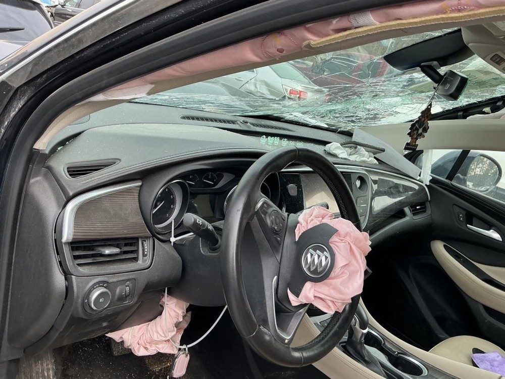 Fuse Box Engine Fits 16-20 ENVISION 4985148