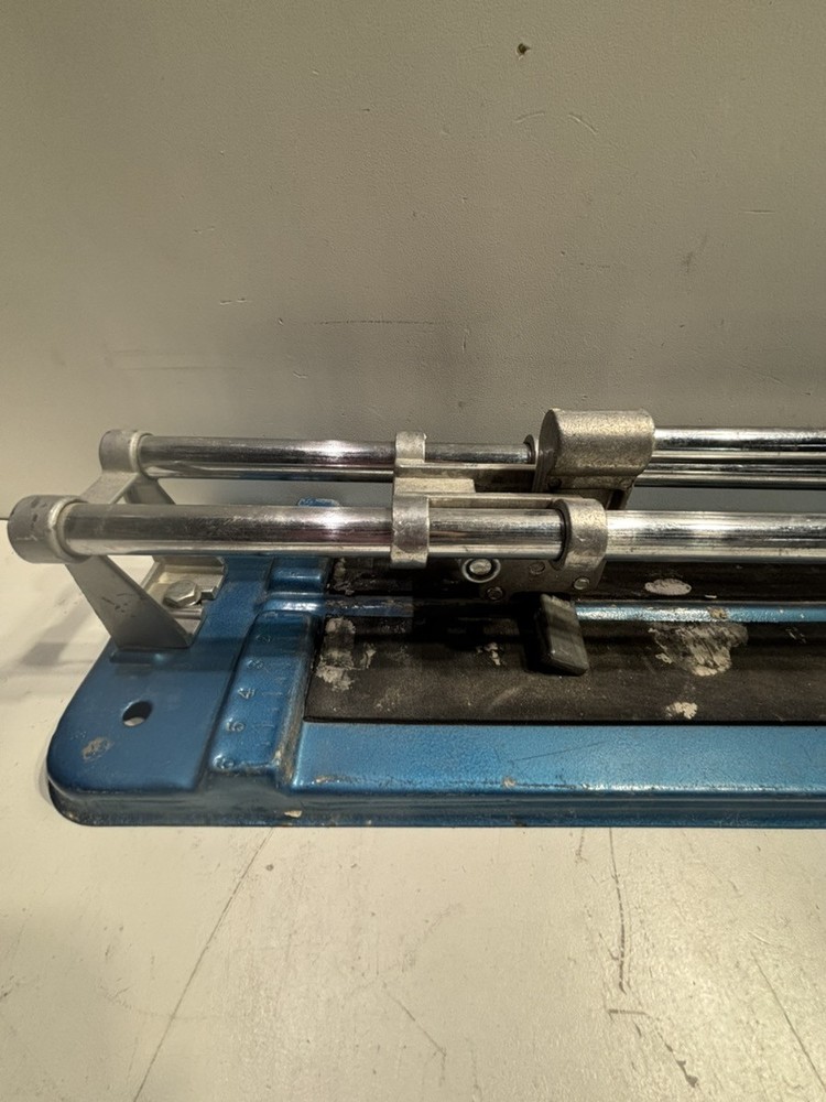 TILE CUTTER (P11023654)