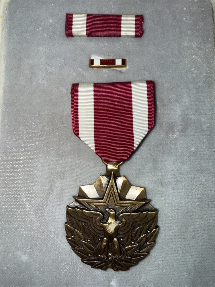 Vietnam War US Meritorious Service Medal Cased