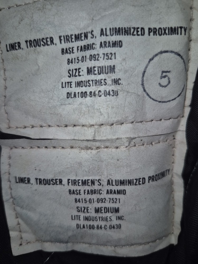 Fireman's Aluminumized Over Pants & Helmet - Medium 34-37