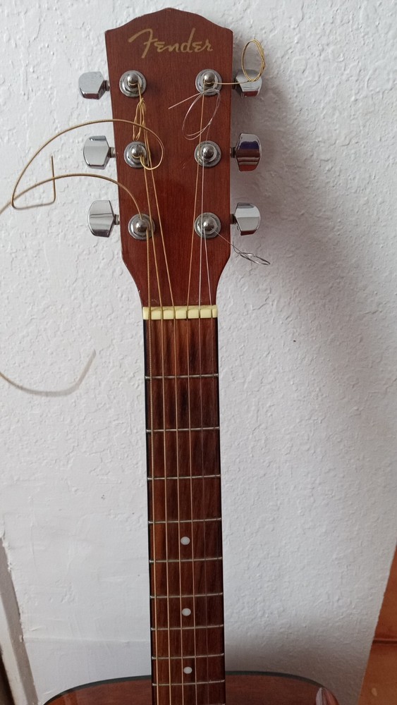 fender acoustic guitar vintage 2001 