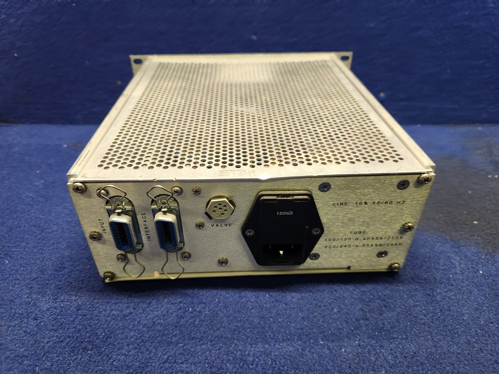 MKS Type 250 Pressure/Flow Controller 250C-13450