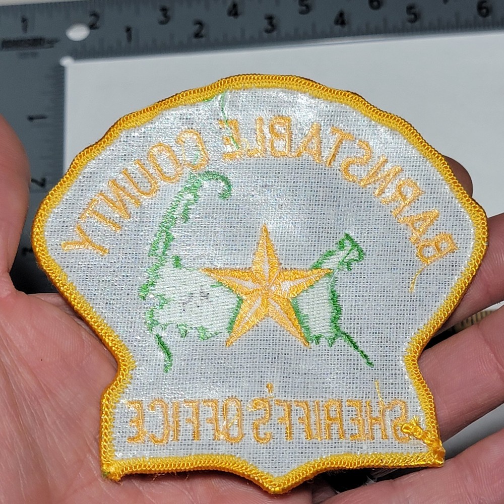 Bin1 b8 Police patch Massachusetts Barnstable County Sheriff Sheriff's Office