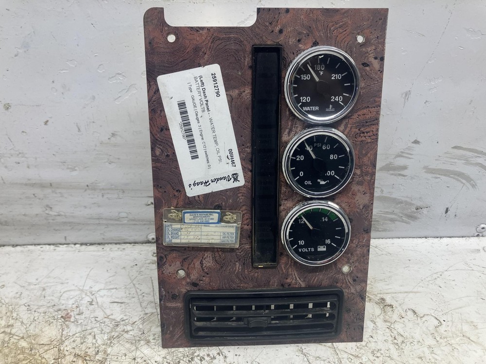 International 9200 GAUGE Dash Panel - Used