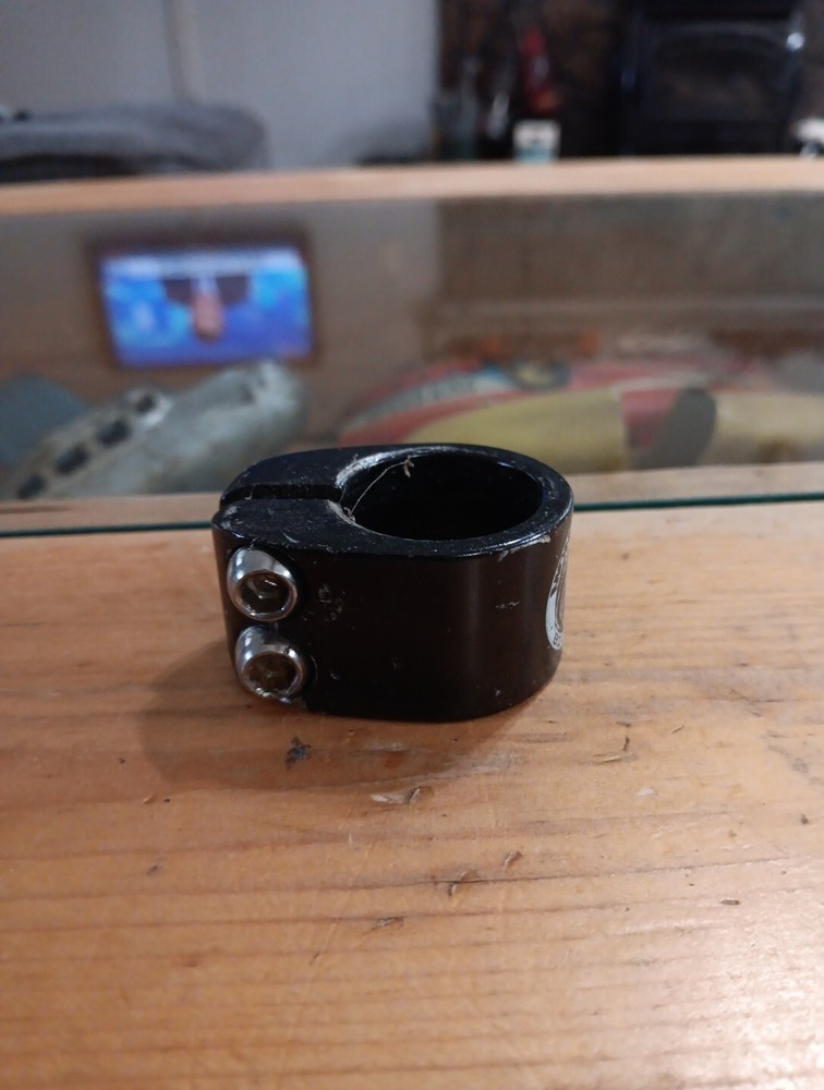 Bmx Bicycle Mongoose Seat Post Clamp