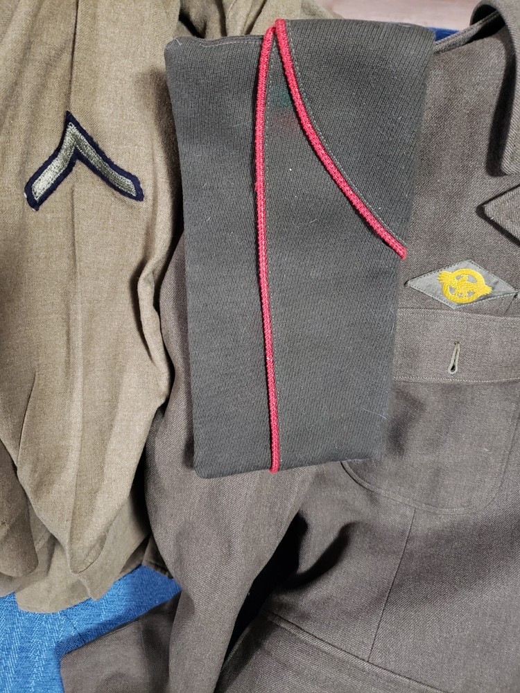 WWII ARMY OUTFIT
