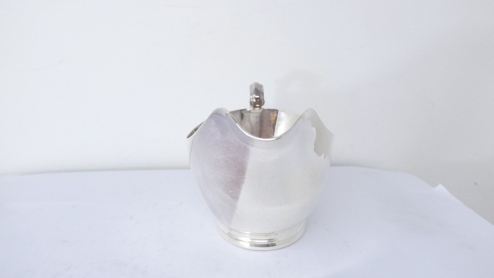 Cream Jug Silver Plated Decorative Handle William Hutton