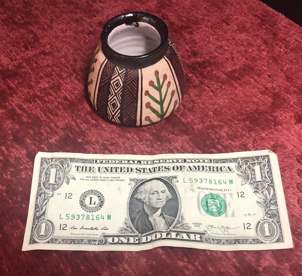 Tiny Peruvian Incan Terra Cotta Vase Handmade Handpainted in PERU (2.5”) Signed
