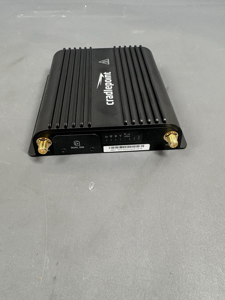 Cradlepoint IBR600C-LPE Semi-Rugged Modem/Router