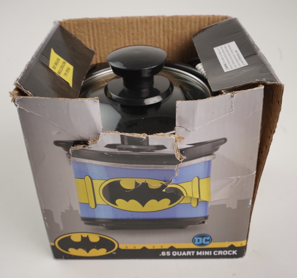 DC Comics BATMAN Mini Crock Pot Cooker .65 Quart NEW