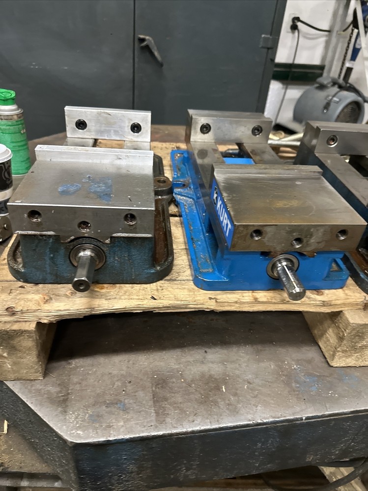 Lot 4 Kurt D675 Milling Machine Vise Jaws Handle, (hhh31d