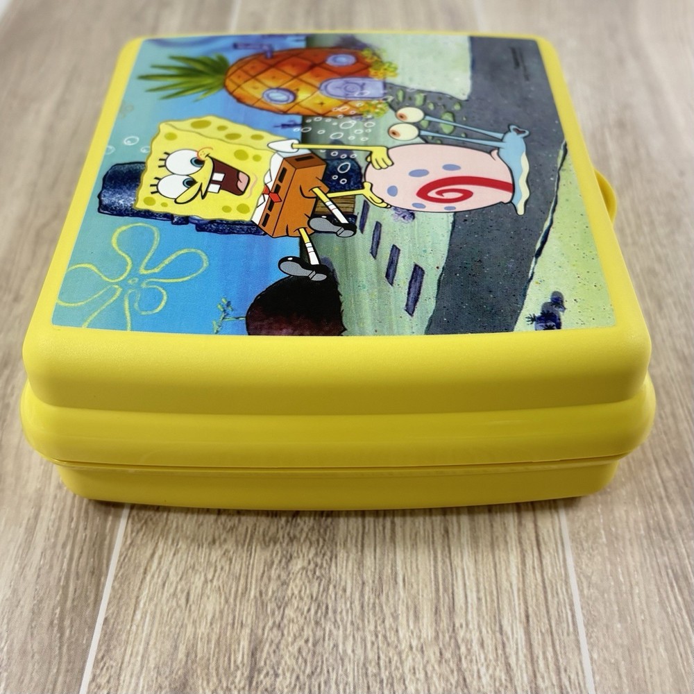Tupperware SPONGEBOB SQUAREPANTS Sandwich Keeper Gary Pineapple 2007 EUC